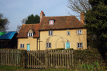 253 and 254 Old Harrowden Road March 2011